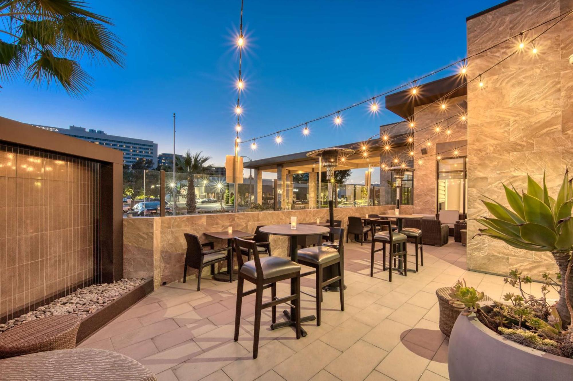 Hilton Garden Inn Irvine/Orange County Airport Exteriér fotografie